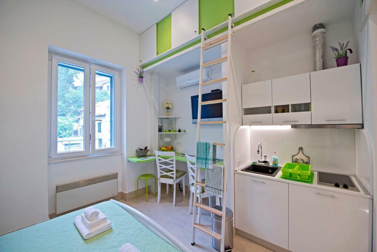 Microapartment Suni Σπλιτ Εξωτερικό φωτογραφία